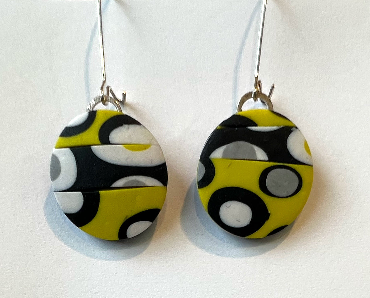147. Polymer Earring