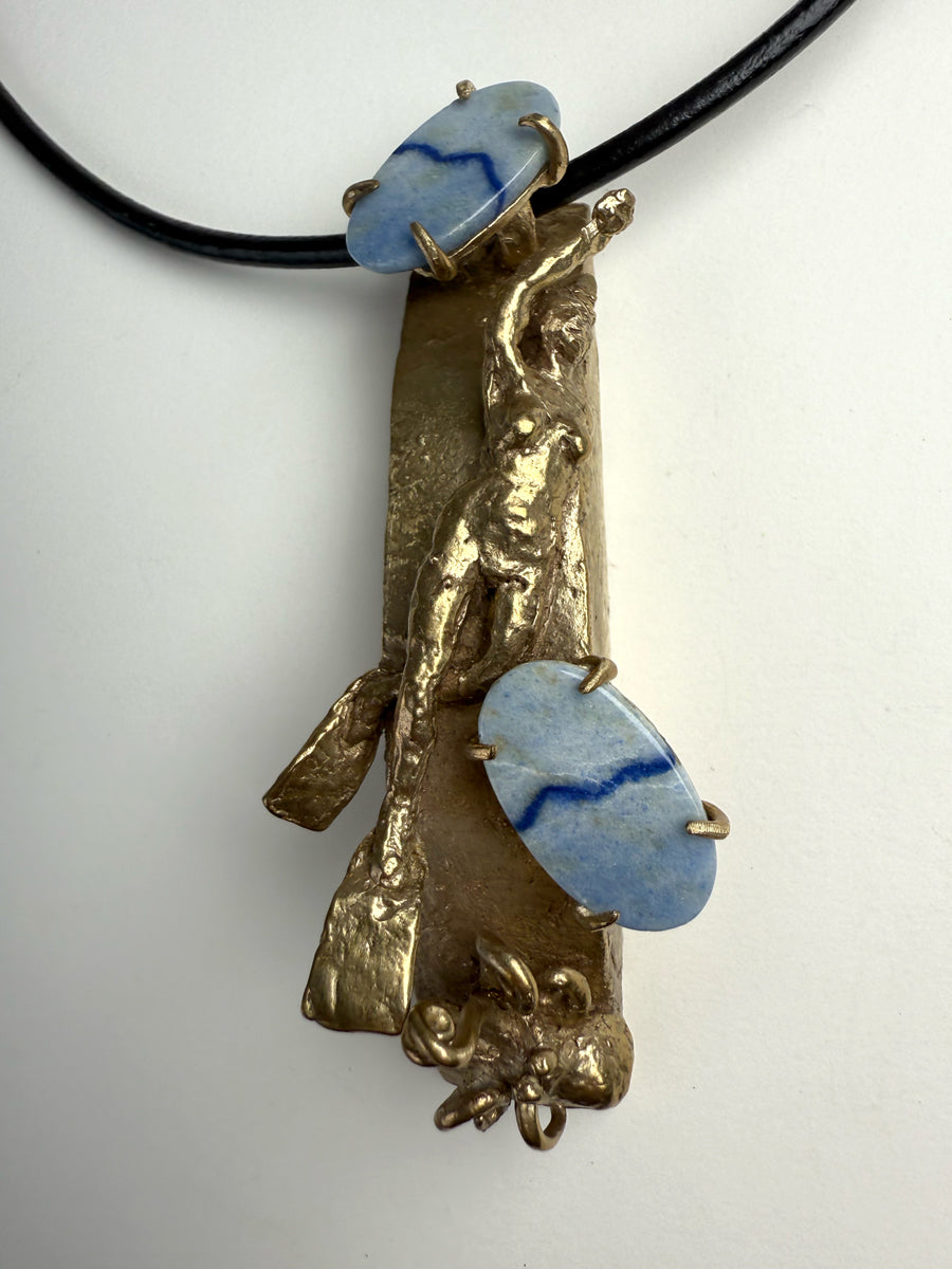 300. Diver (can hang up or down)