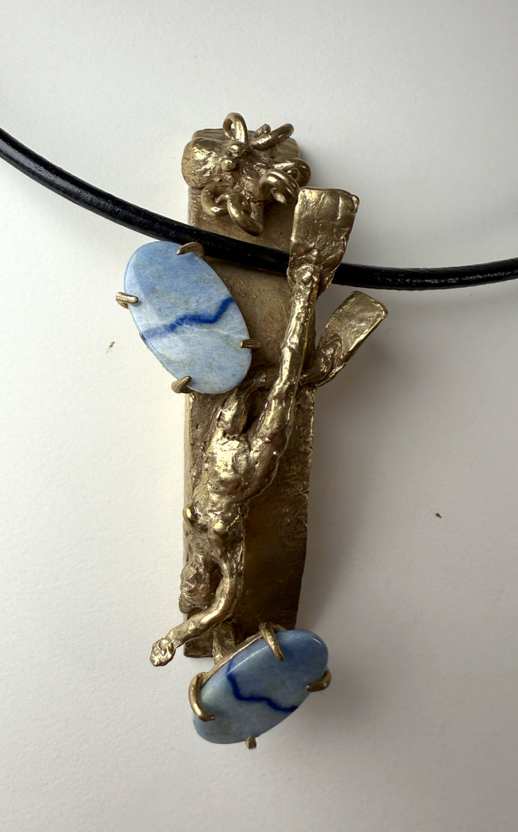 300. Diver (can hang up or down)