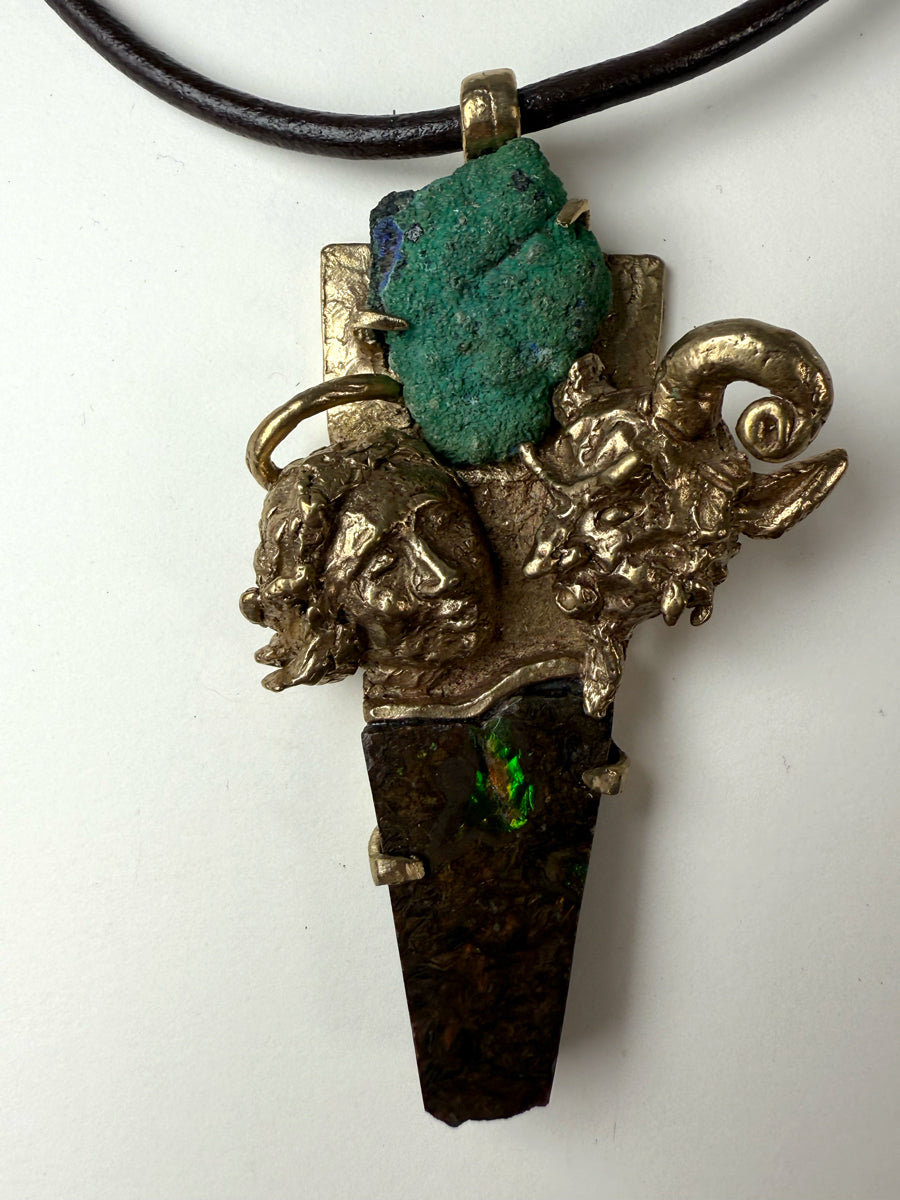 320. Good Kisses Evil