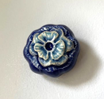 25-21  Blue Sea Succulent Pod